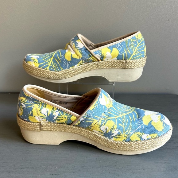 Dansko Victoria Canvas Tahiti Yellow Floral Print Espadrille Trim Work Clog 40 - Picture 10 of 15